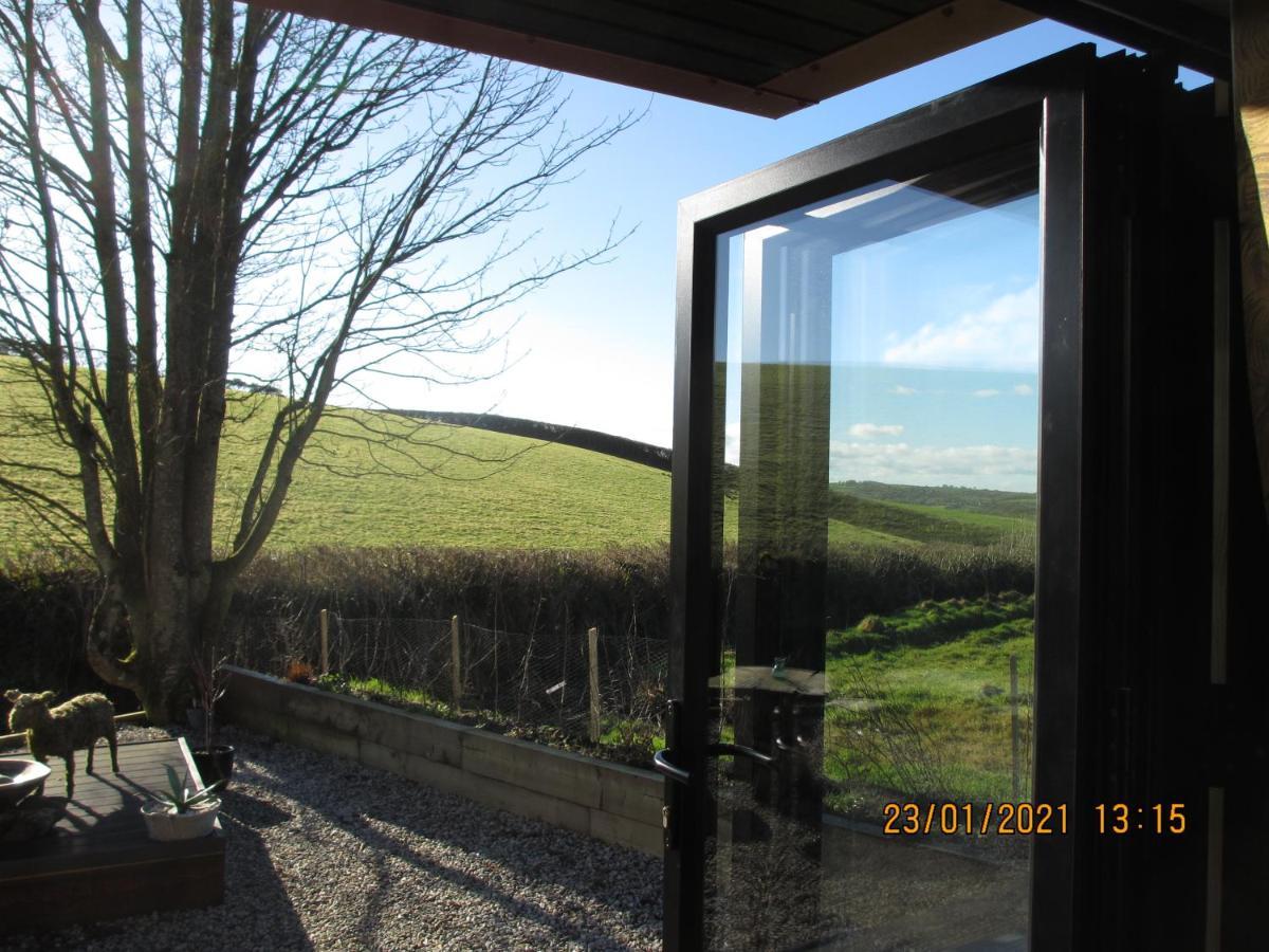 Stargazing Retreat Villa Merton  Eksteriør bilde